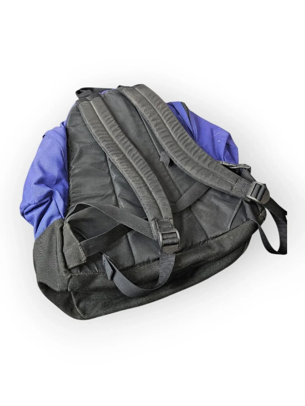 The North Face Tuolumne Backpack Purple Black Hiking Daypack Bookbag